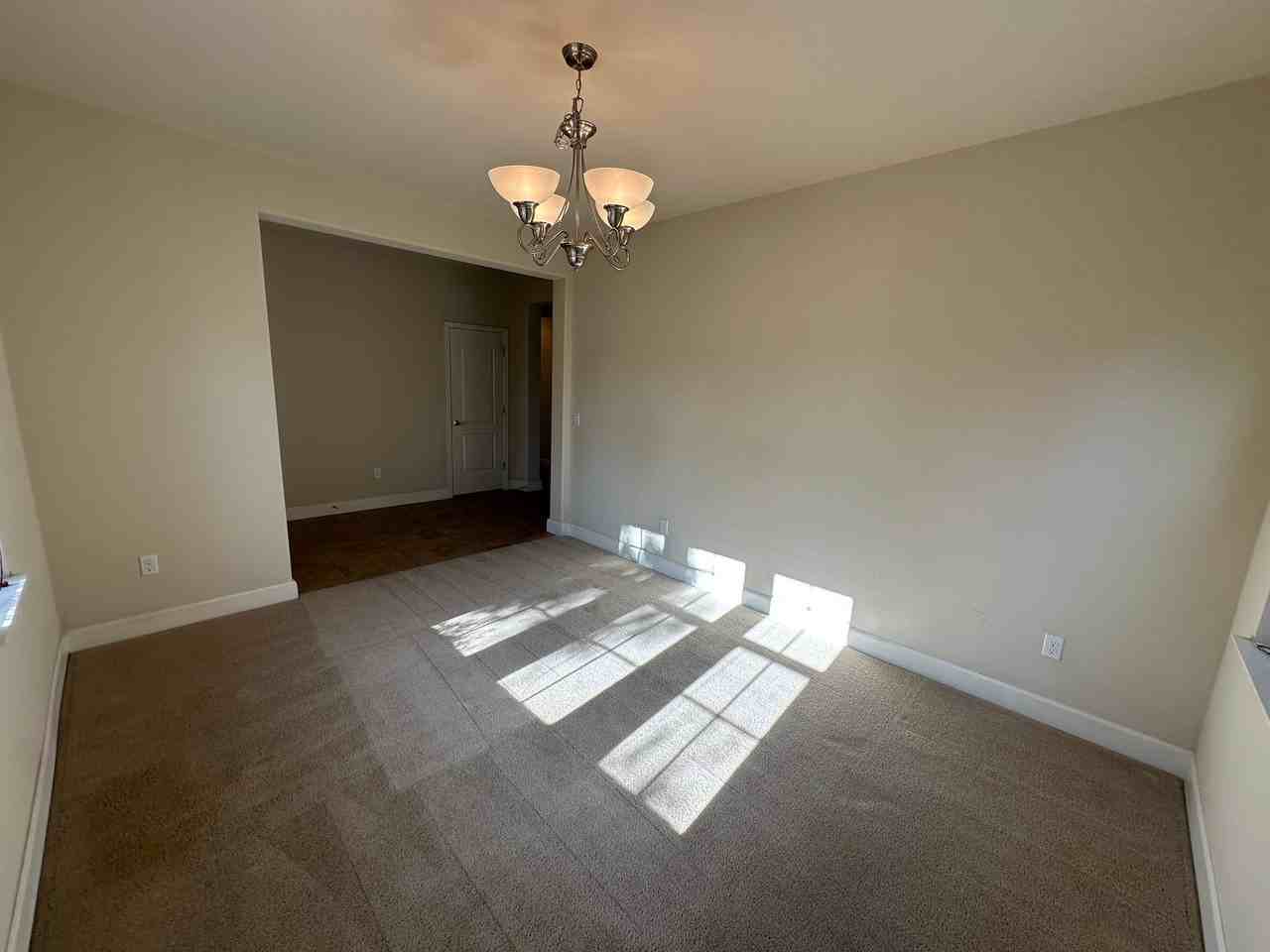 655 N Santa Inez Dr - Photo 5 of 26