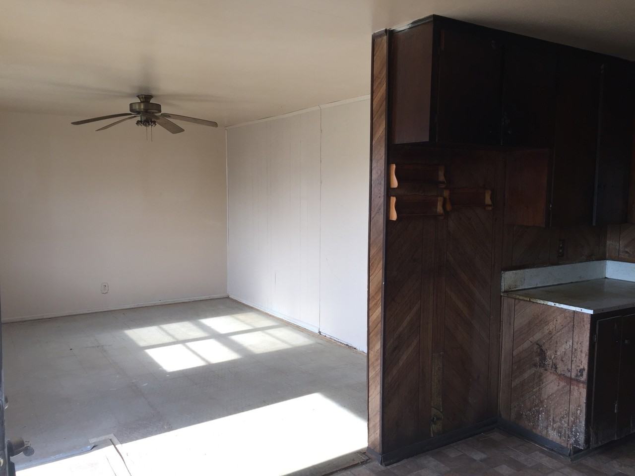 1842 N Saint Louis Ave - Photo 5 of 5
