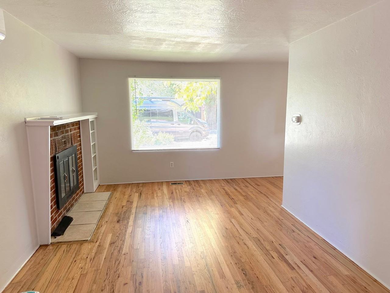 1804 N 20th St - Photo 3 of 9