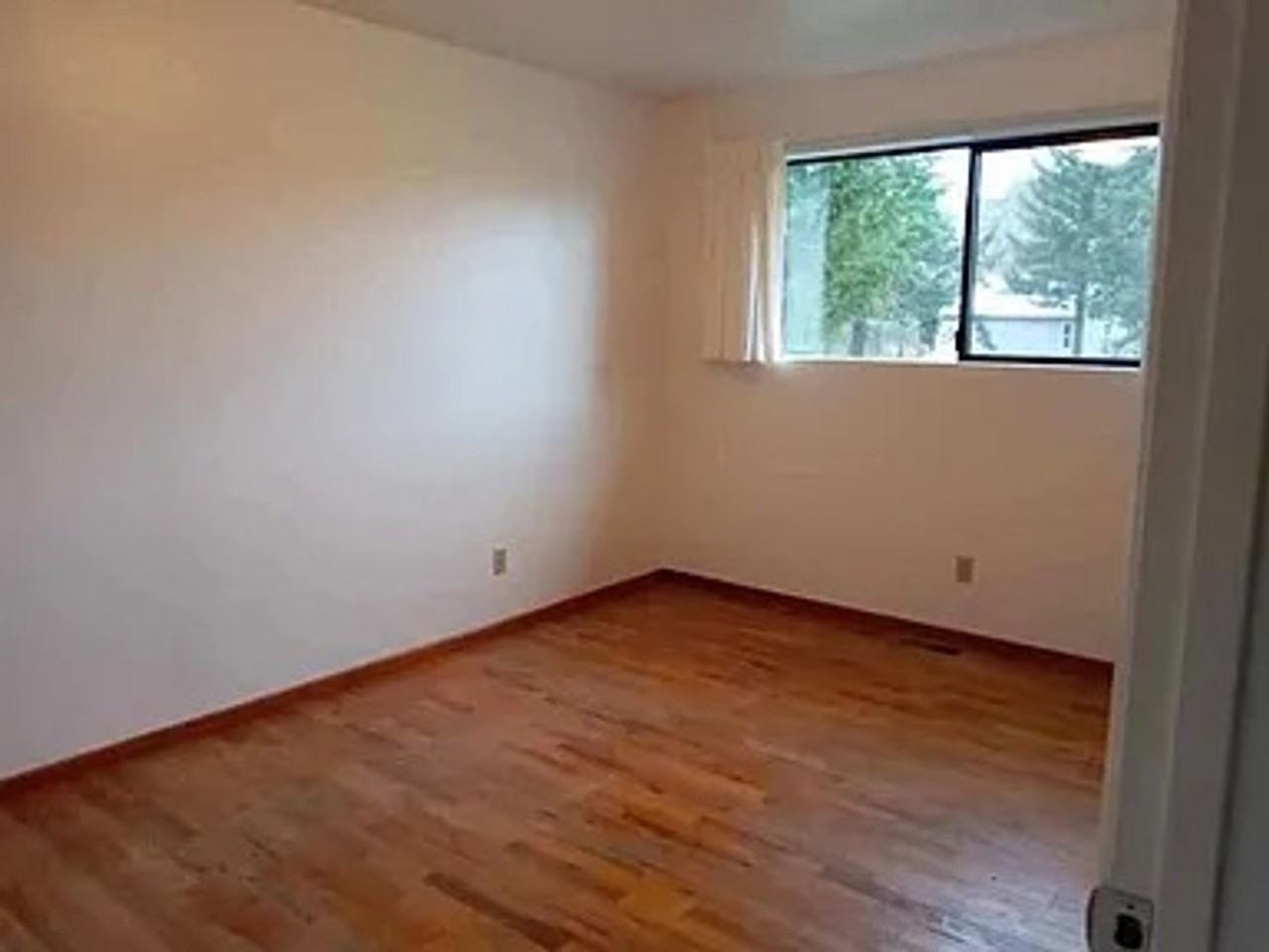 2391 Cady Rd - Photo 7 of 10