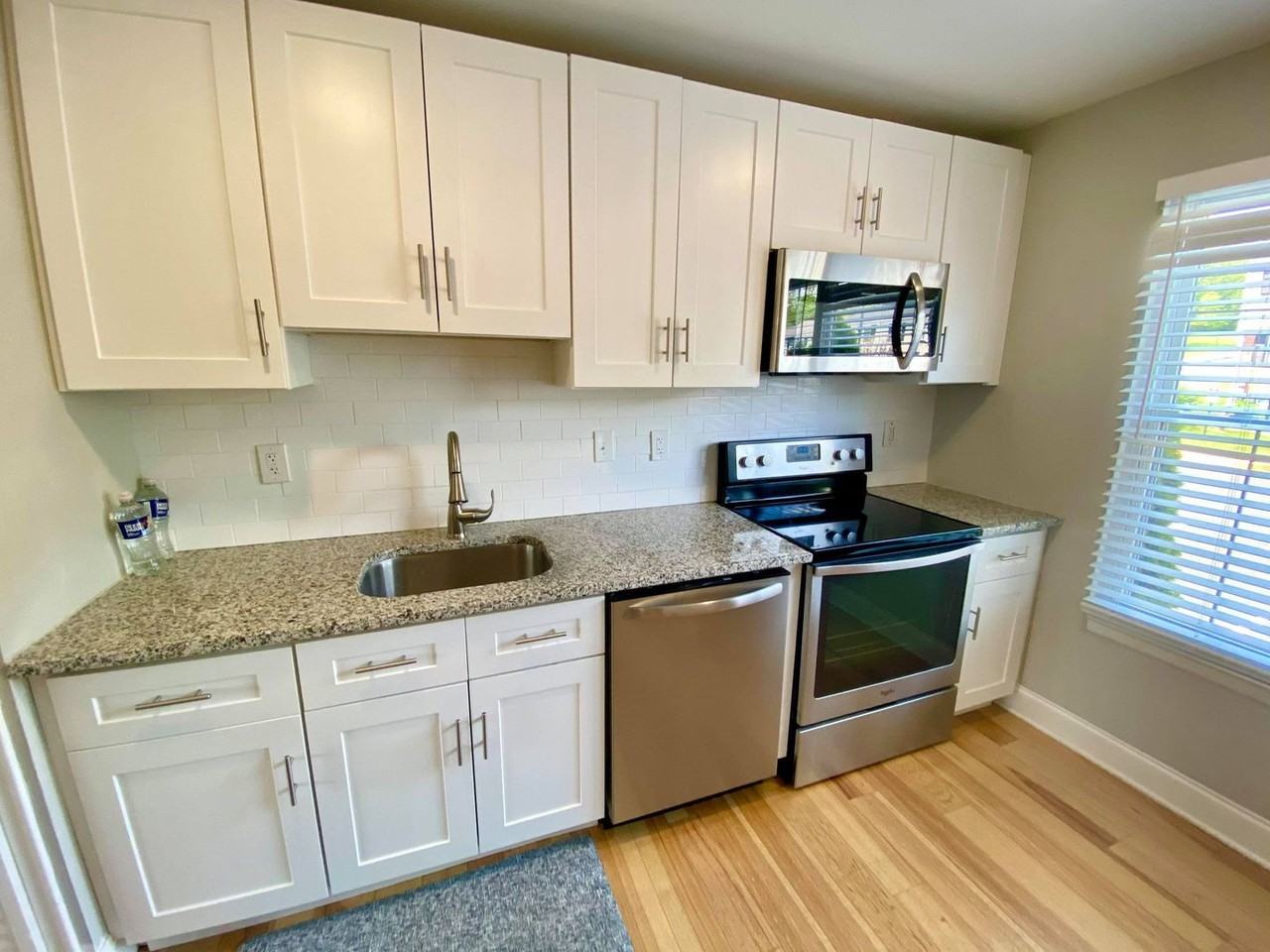 5 Bohn Court - Photo 3 of 19