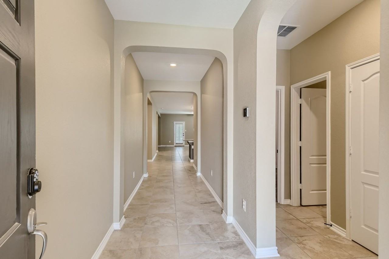 15163 Sirius Cir - Photo 4 of 28