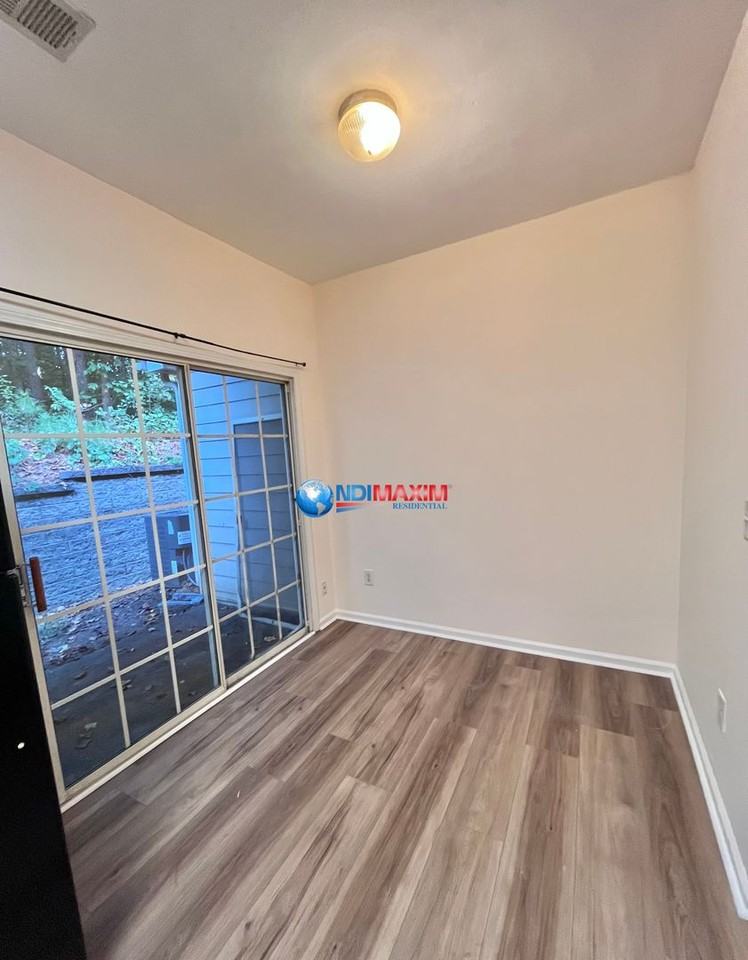 905 Redwood Dr - Photo 5 of 13