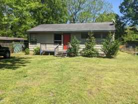 2317 Center Pl S - Photo 1 of 1