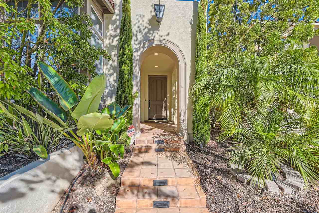 3630 N Fork Ave - Photo 2 of 28