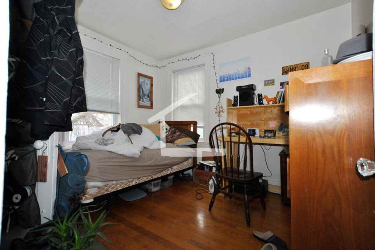 43 Atkins St - Photo 3 of 11