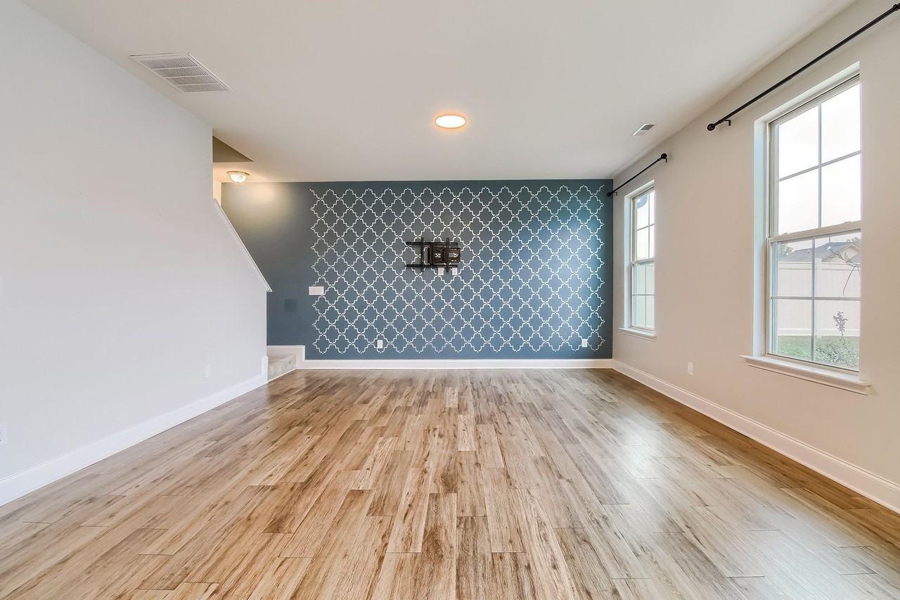 4440 Lord Mario Ct - Photo 7 of 21