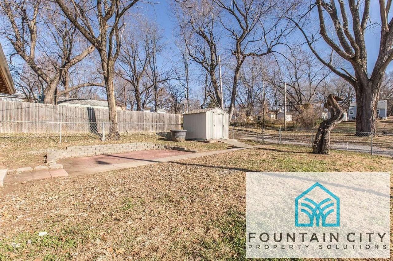 3901 N Spruce Ave - Photo 2 of 25