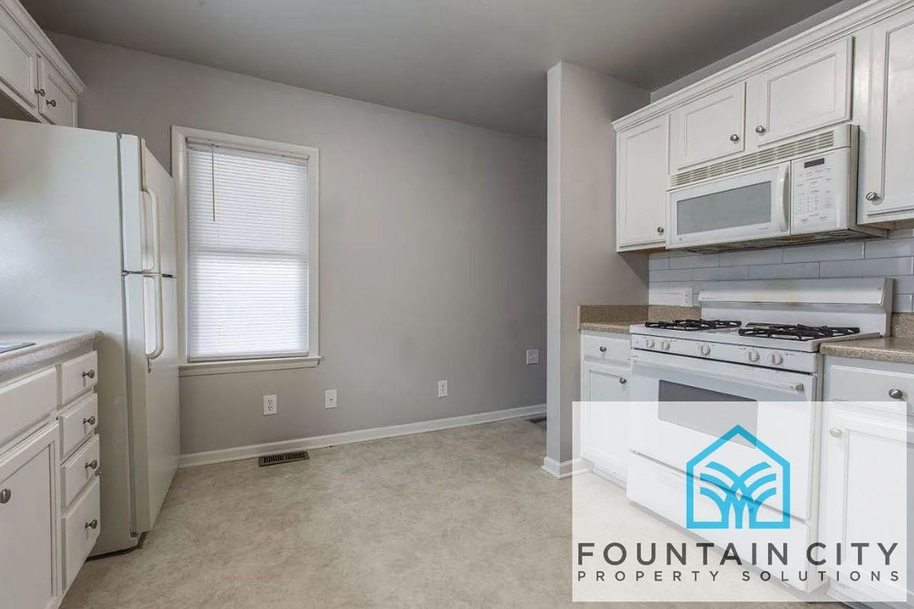 3901 N Spruce Ave - Photo 7 of 25