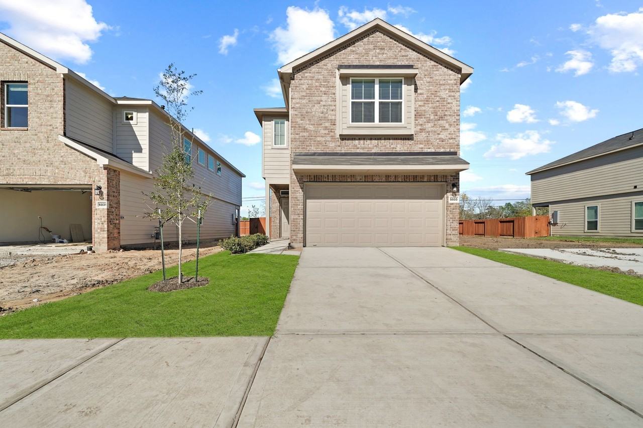 13419 Lucky Bill Ln - Photo 2 of 12