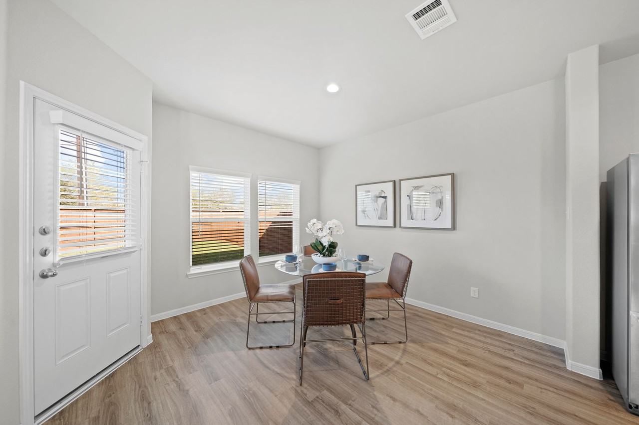 13419 Lucky Bill Ln - Photo 5 of 12