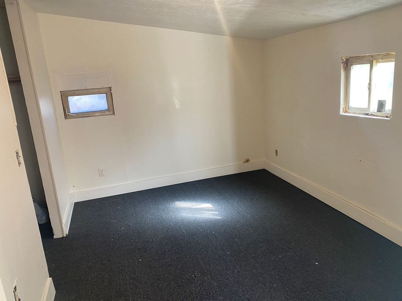 1192 Harpster Avenue - Photo 7 of 11