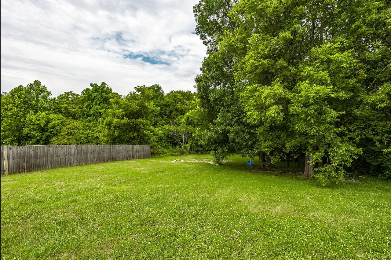 405 Knob Ct - Photo 4 of 35