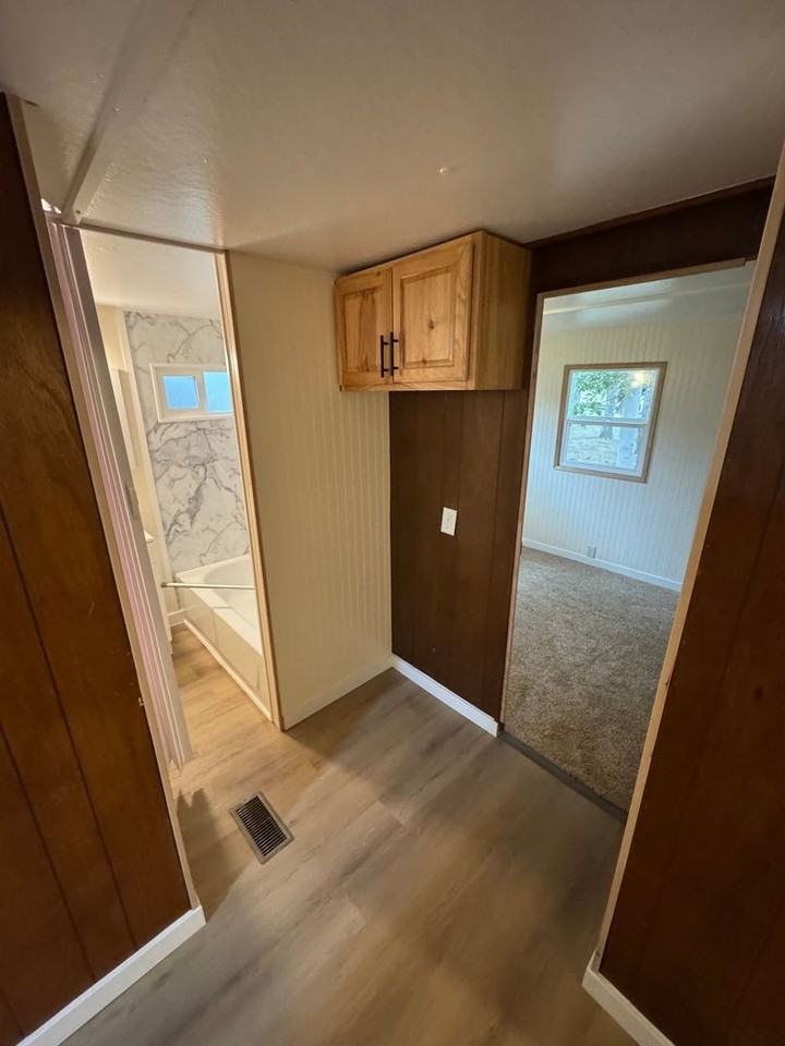 4930 Ne Dawn Ln - Photo 7 of 18