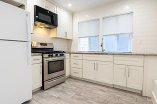 5211 Mission St - Photo 1 of 1