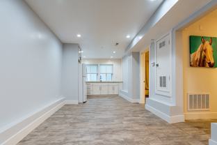 5211 Mission St - Photo 1 of 1