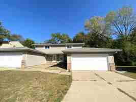 featured image of 6816 N Parkwood Dr