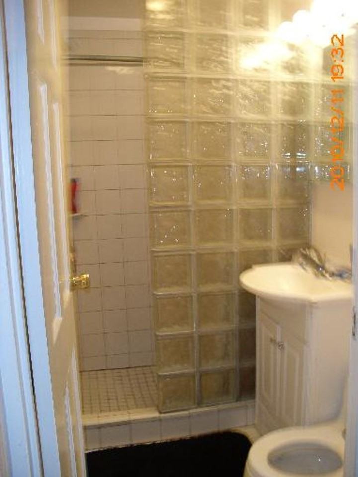 616 N Carroll St - Photo 4 of 5