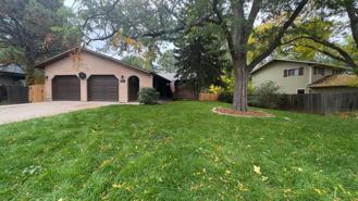 2230 Tanglewood Dr - Photo 1 of 1