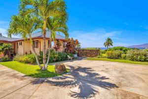 featured image of 9 Huapala Pl