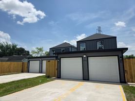 4702 Baton Rouge St #B - Photo 1 of 1