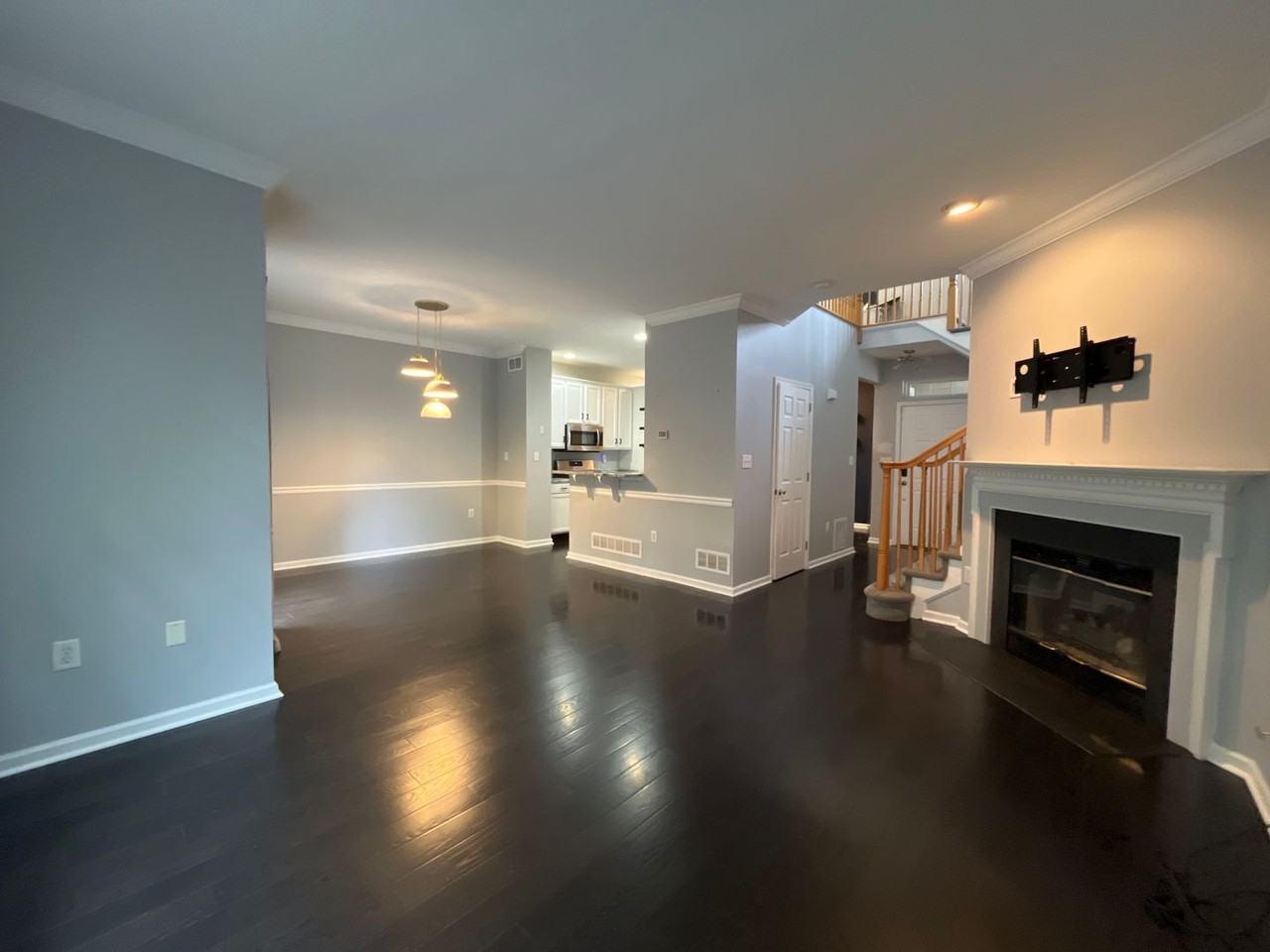 4224 Creek Road - Photo 2 of 18