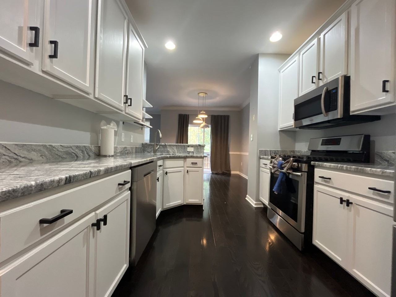 4224 Creek Road - Photo 5 of 18