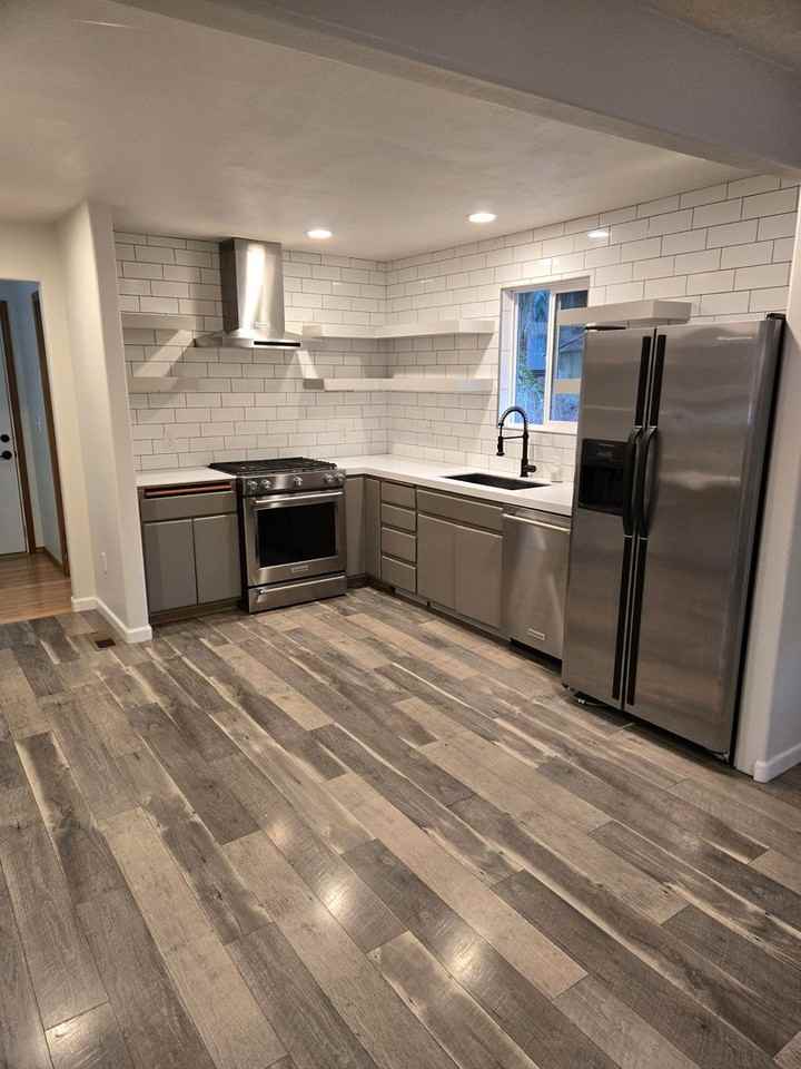 13652 Se Richey Rd - Photo 4 of 27