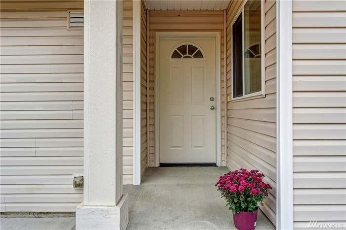 1608 Hollow Dale Pl #B - Photo 2 of 19