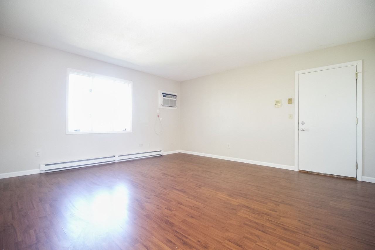 5359 Cresthaven Ln #5 - Photo 3 of 17