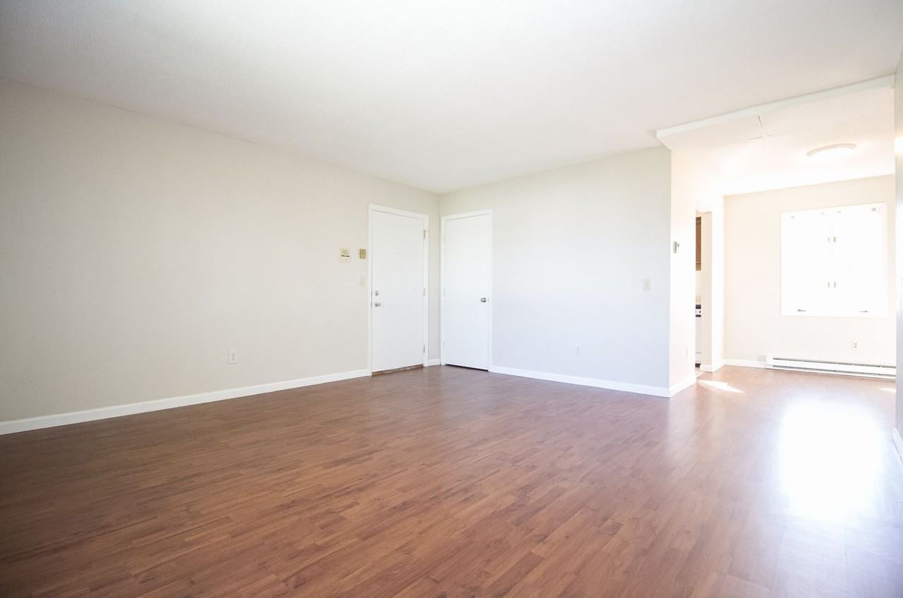5359 Cresthaven Ln #5 - Photo 5 of 17