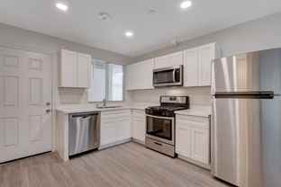 405 S 10th St #6 - Photo 1 of 1