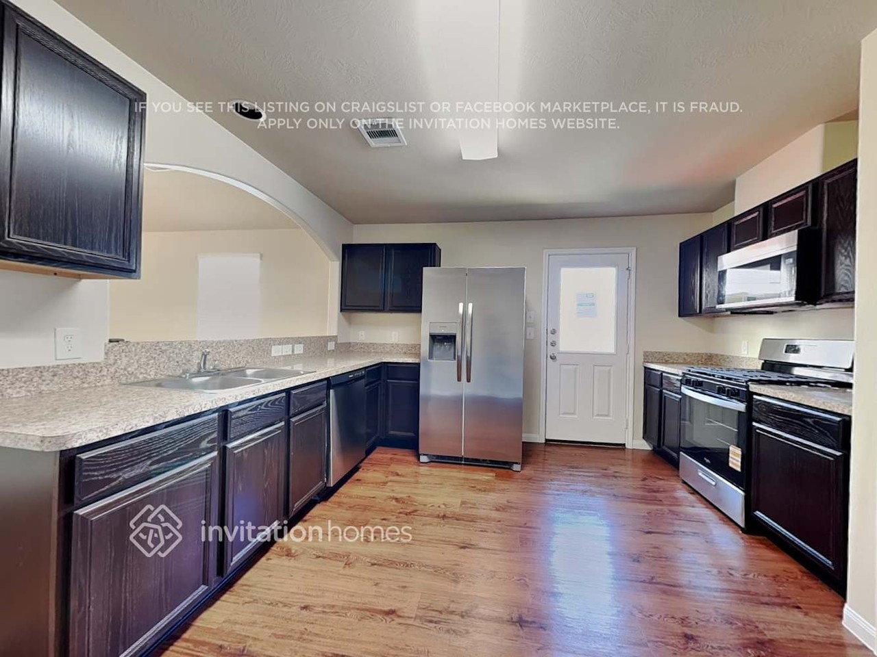 18730 Dennington Dr - Photo 4 of 18
