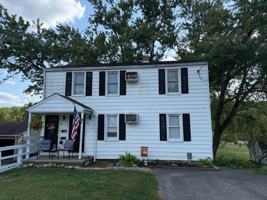 featured image of 83 W Wood St