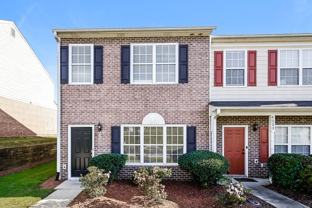 4511 Heritage Pkwy - Photo 1 of 1