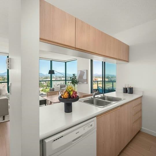 8851 Lansdowne Road #1007 - Photo 7 of 21