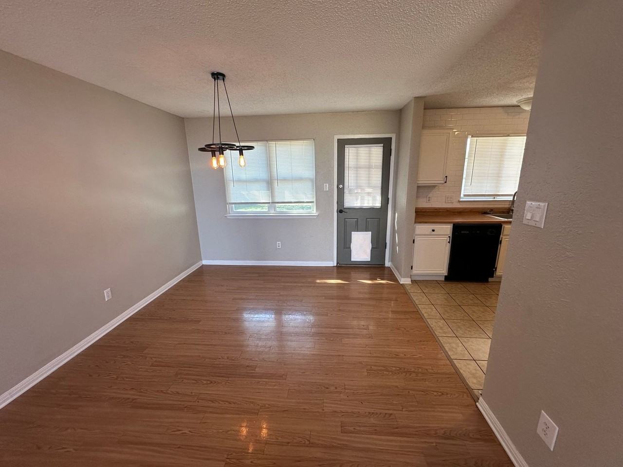 2806 Bluejay Dr - Photo 7 of 18