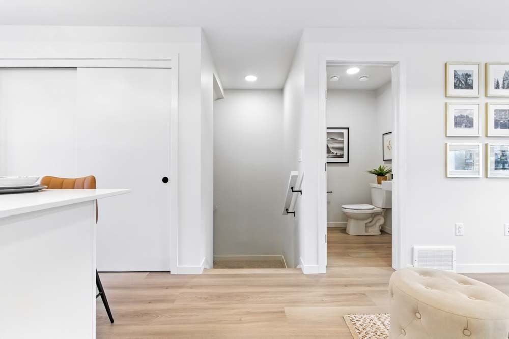 7462 Klapstein Crescent Southwest