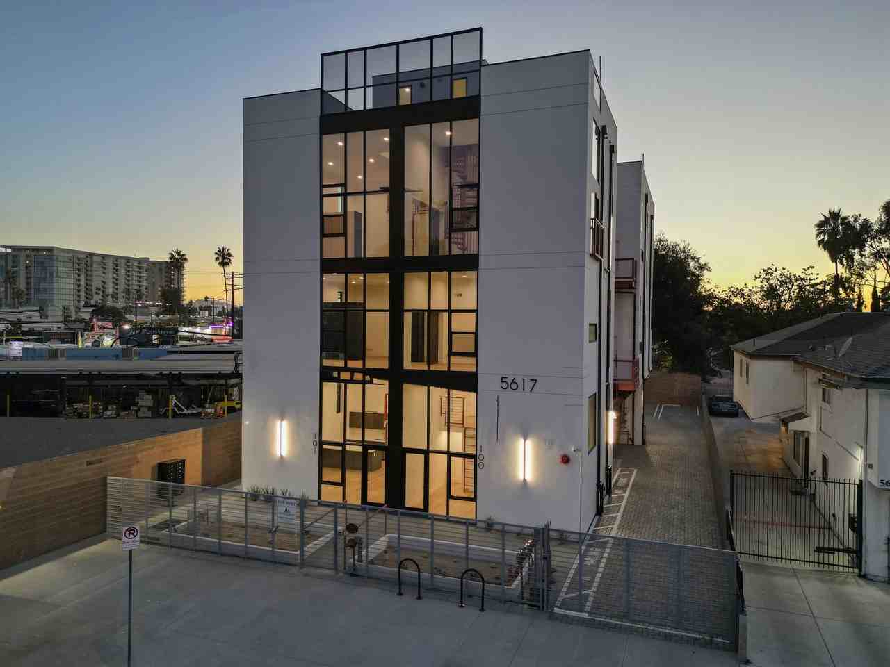 5617 Klump Ave - Photo 6 of 39