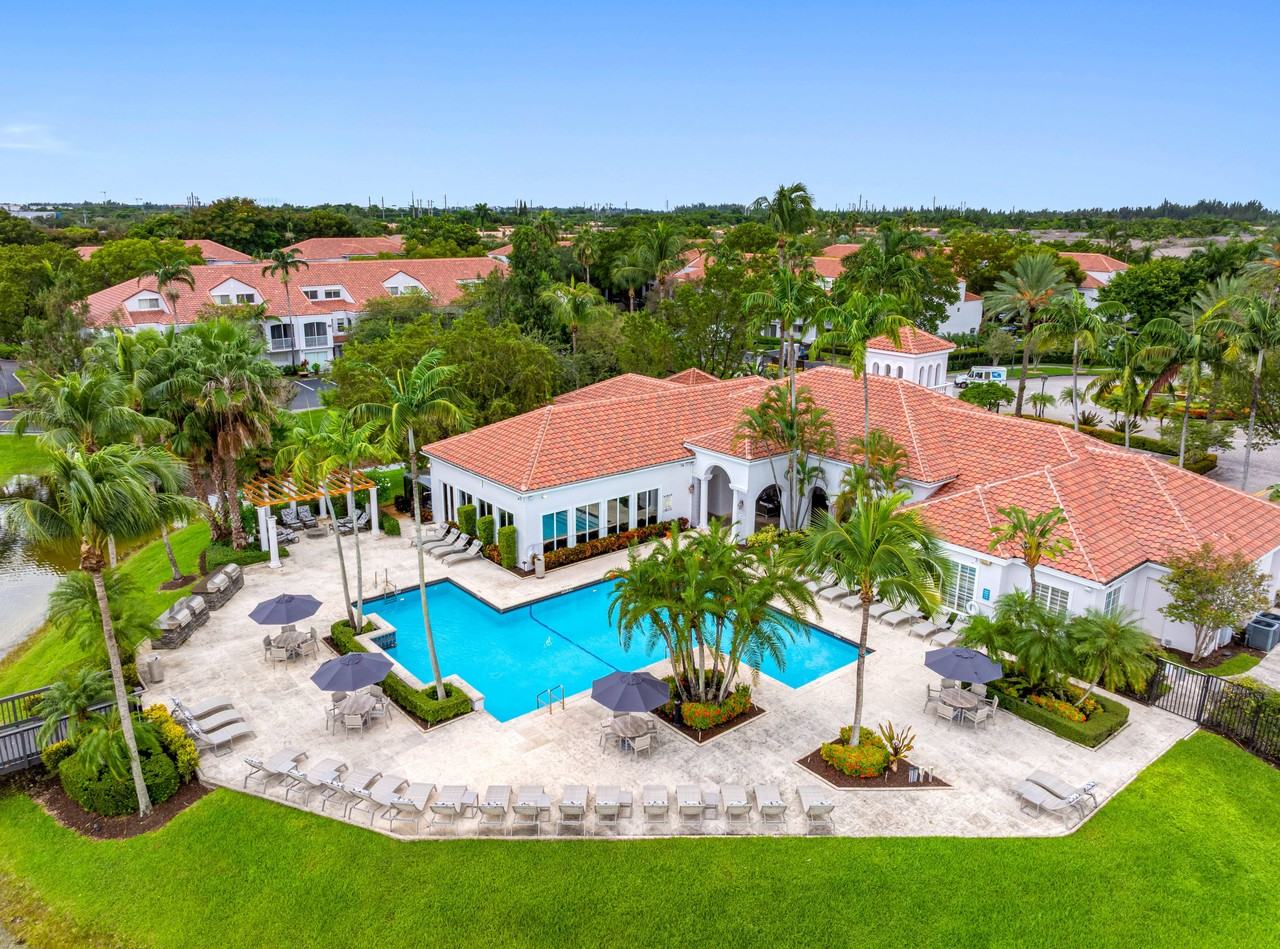 The Palms of Doral - Photo 2 of 50