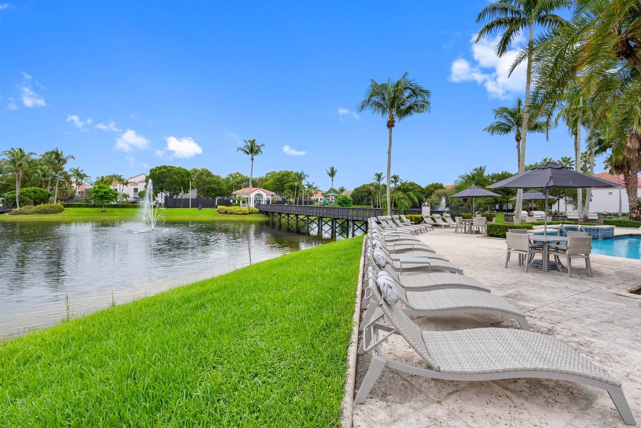 The Palms of Doral - Photo 5 of 50