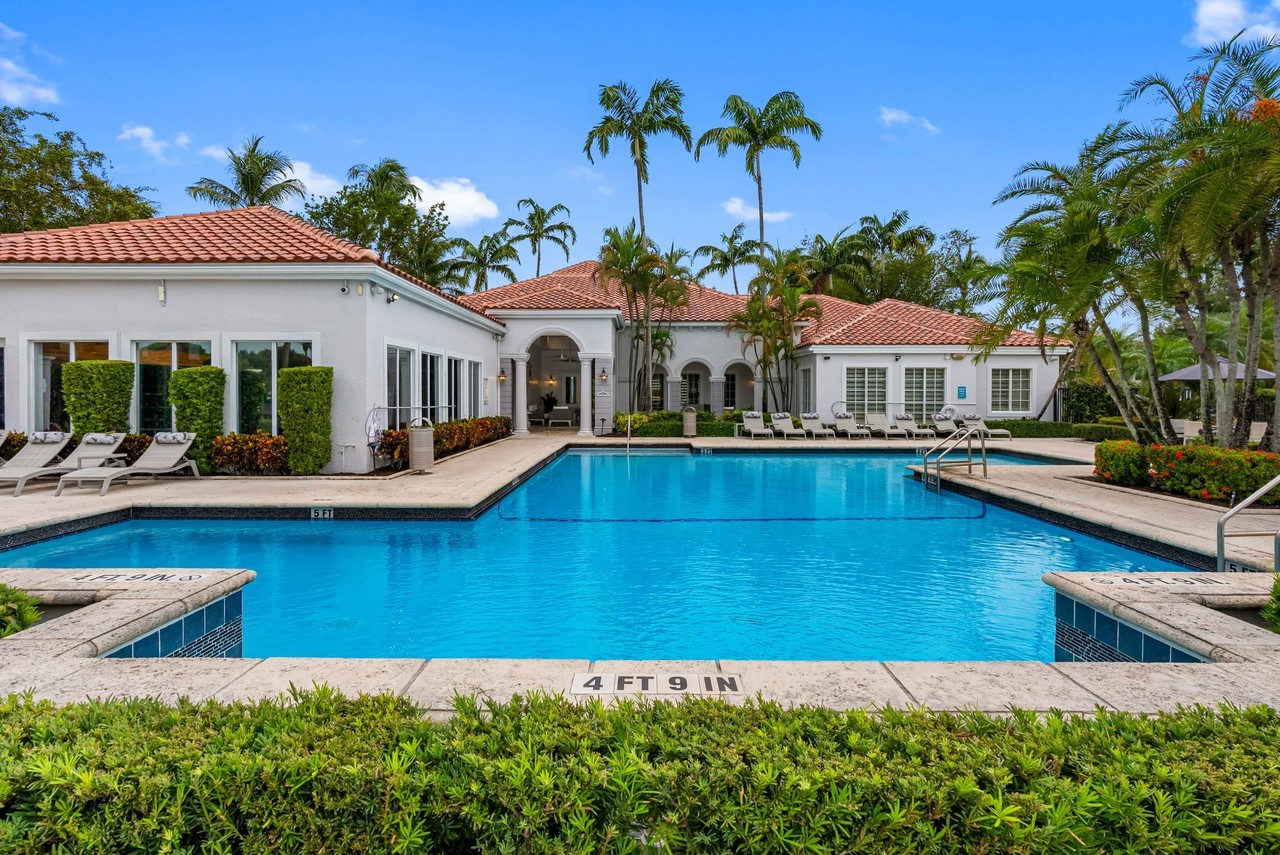 The Palms of Doral - Photo 7 of 50