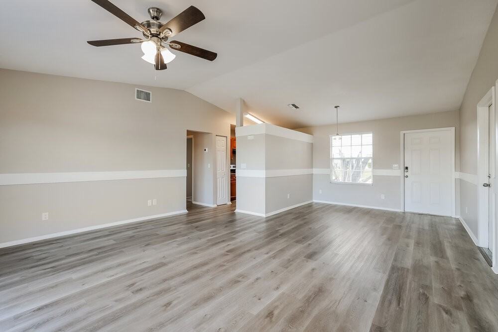 3013 Ne 7th Ave - Photo 5 of 16