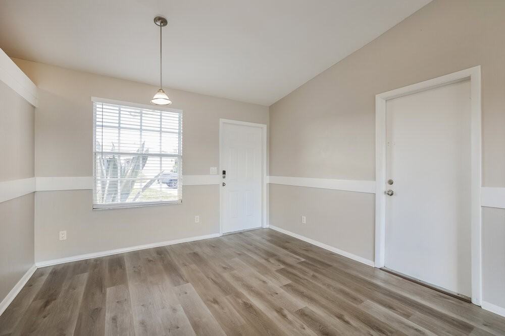 3013 Ne 7th Ave - Photo 7 of 16