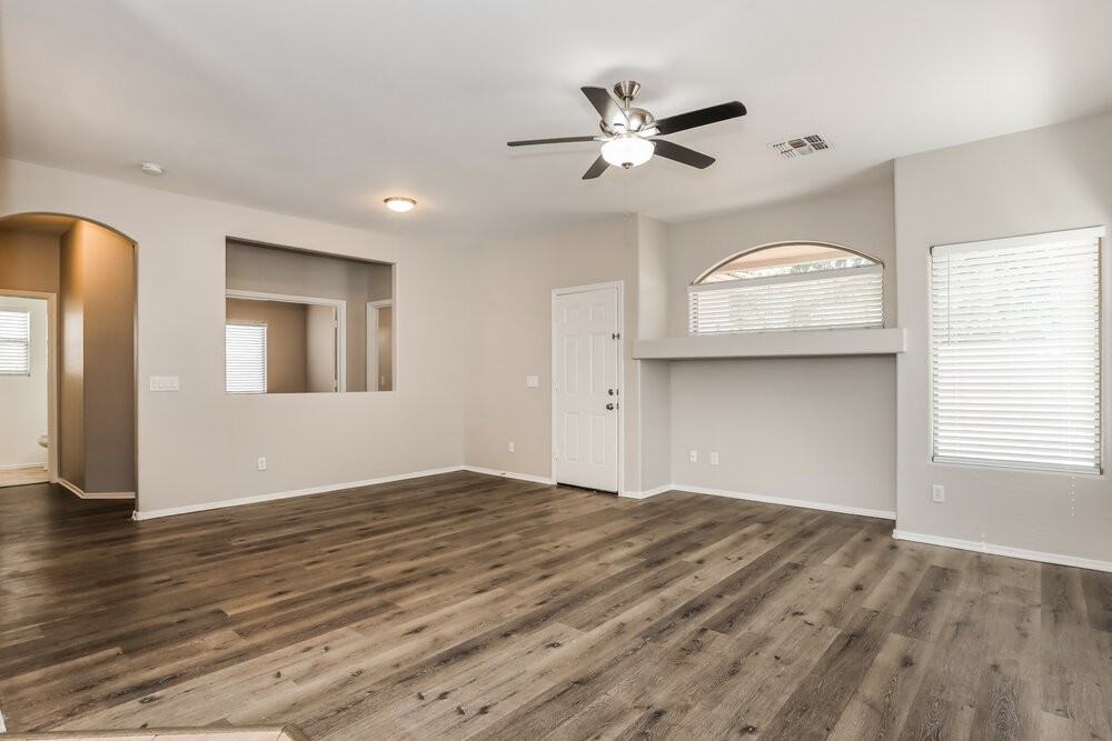 13006 W Aster Dr - Photo 3 of 16