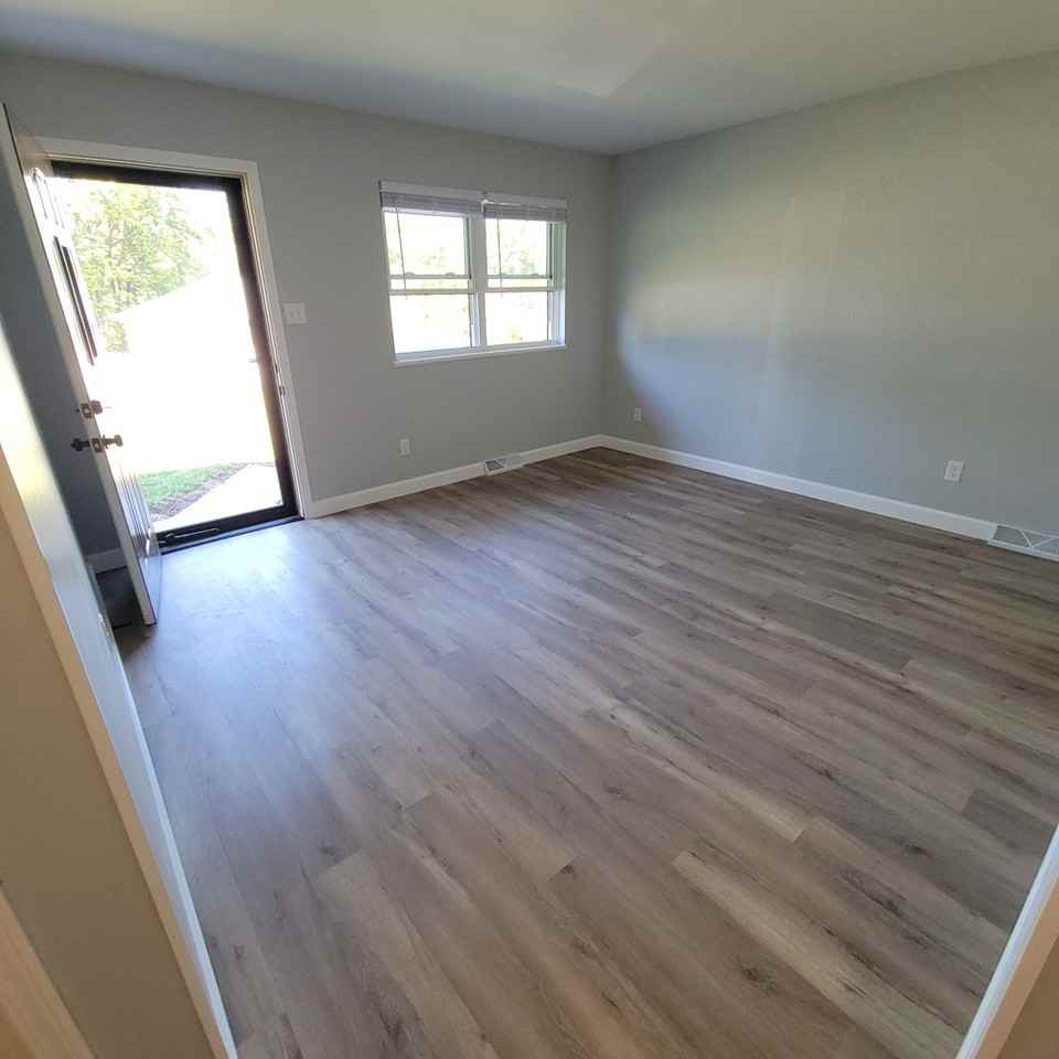 429 Hutton Ln #A - Photo 2 of 8