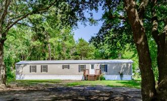 featured image of 1527 Middlepen Rd