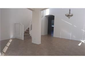 19125 Stonebrook St - Photo 2 of 11