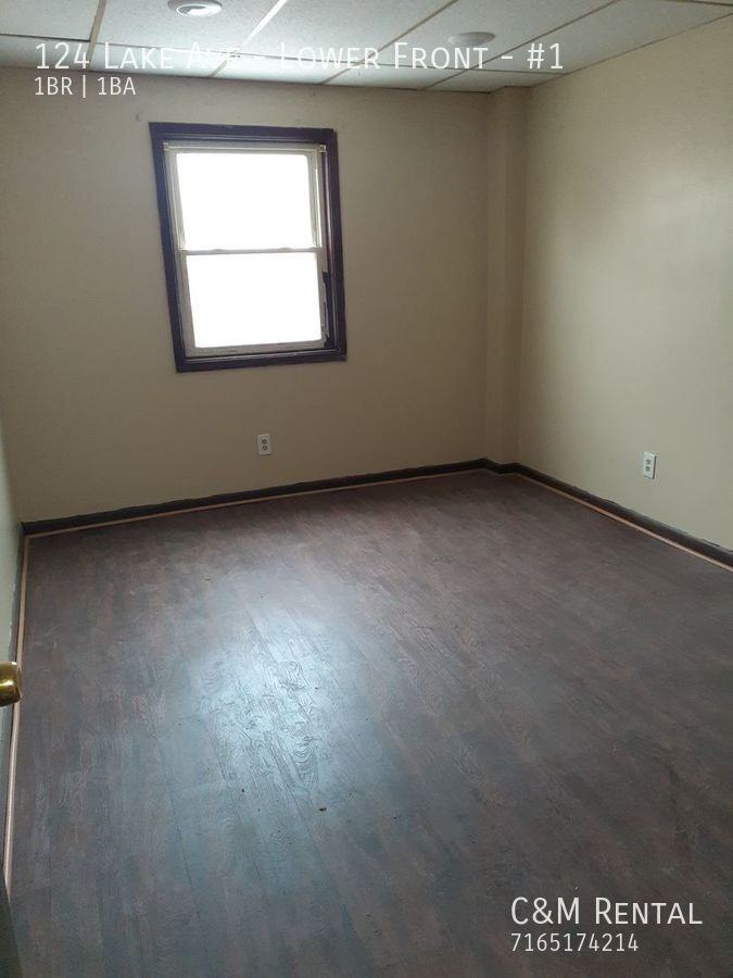 124 Lake Ave Lowr Front #1 - Photo 3 of 6