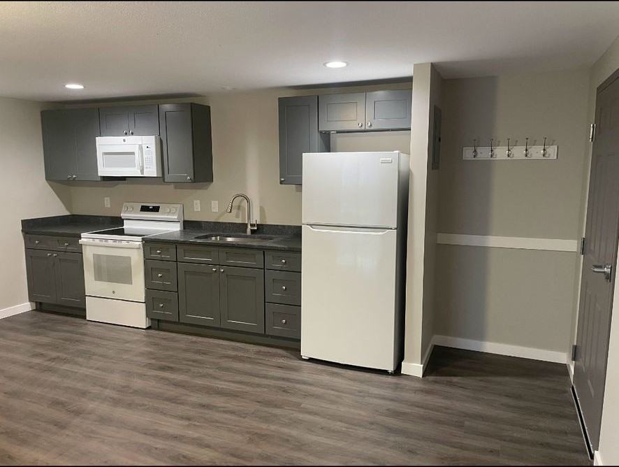 6th St Apartments - Photo 4 of 5